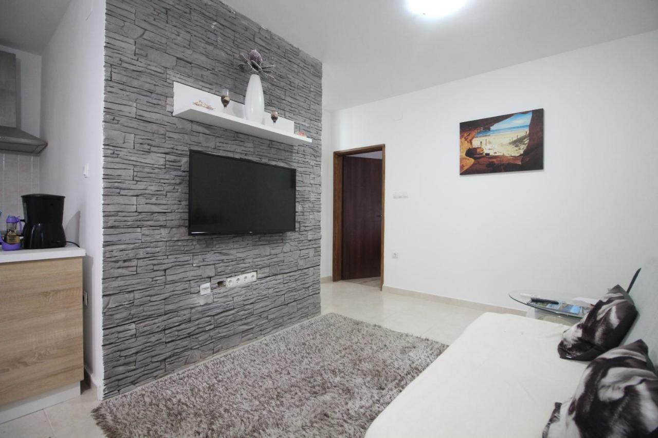 Apartments Adriana Bilice Exterior foto