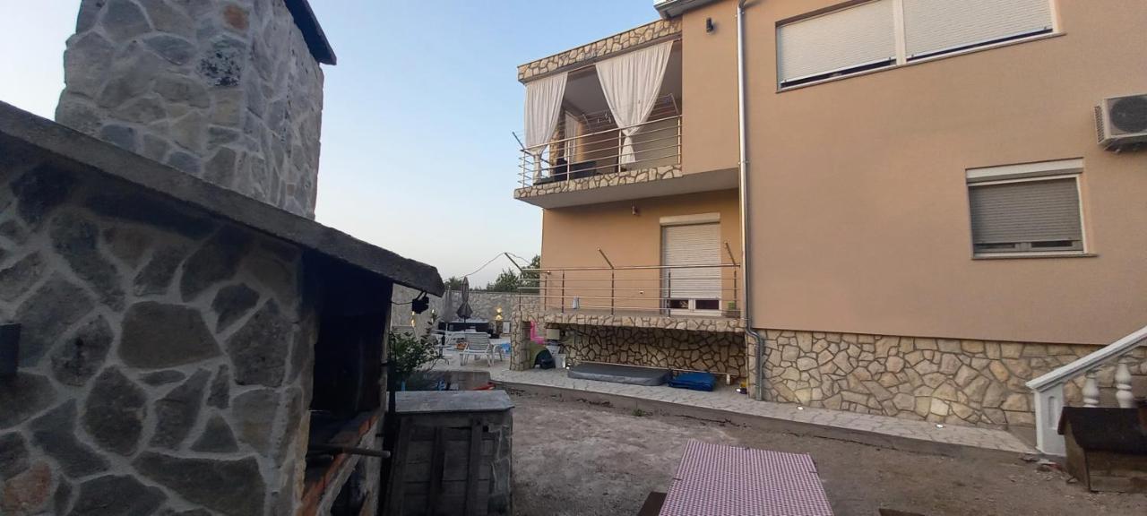 Apartments Adriana Bilice Exterior foto